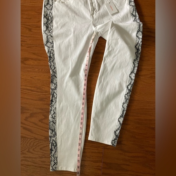 Good American High Waist Good Legs Snake Stripe Size 20 NWT - Picture 10 of 13